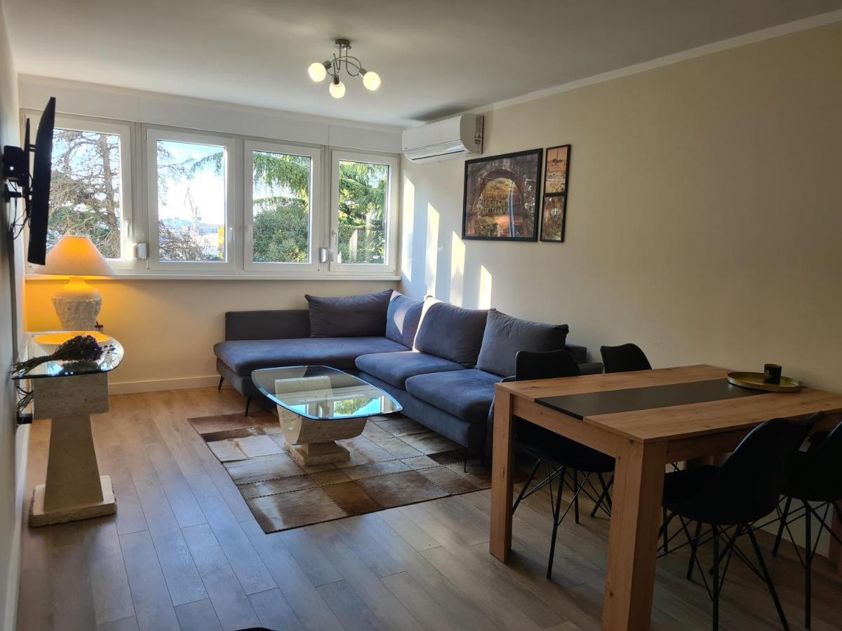 Apartman Monte Zaro Park Pola Esterno foto