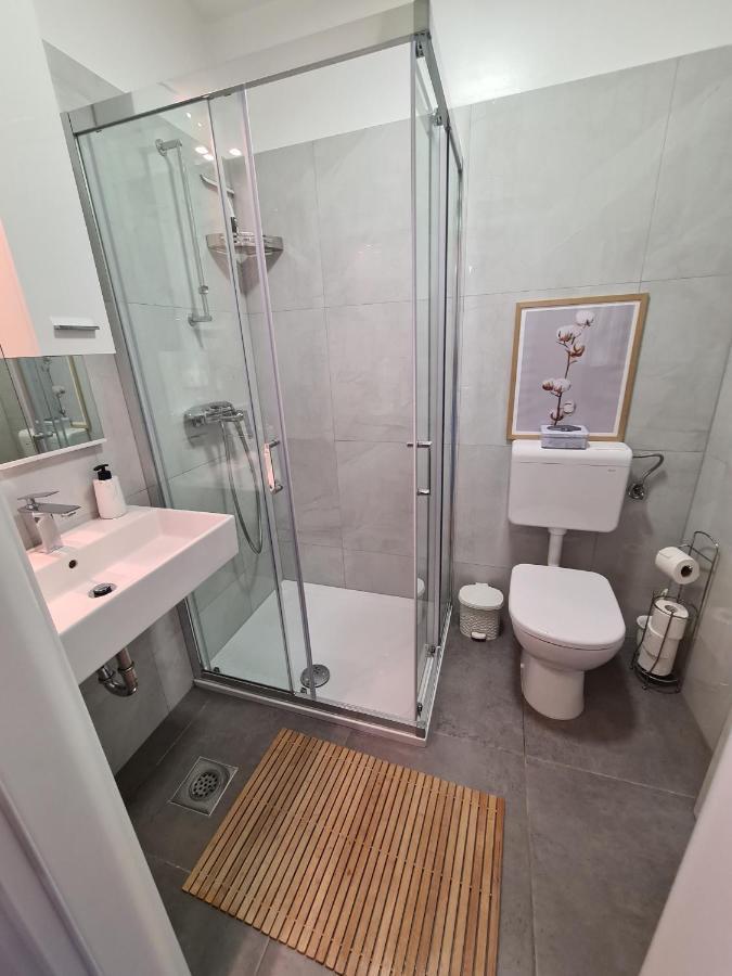 Apartman Monte Zaro Park Pola Esterno foto