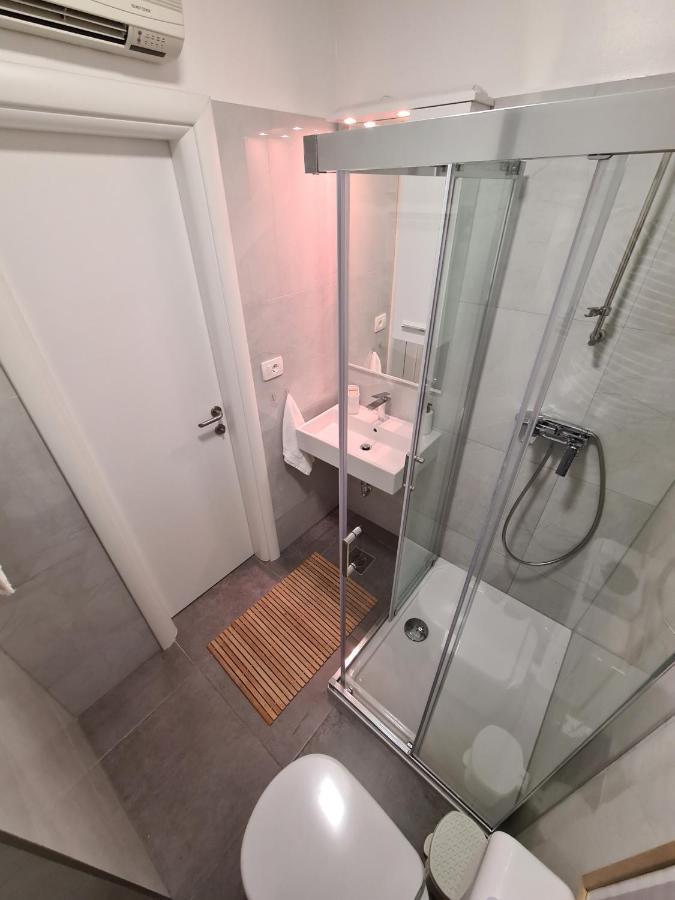 Apartman Monte Zaro Park Pola Esterno foto